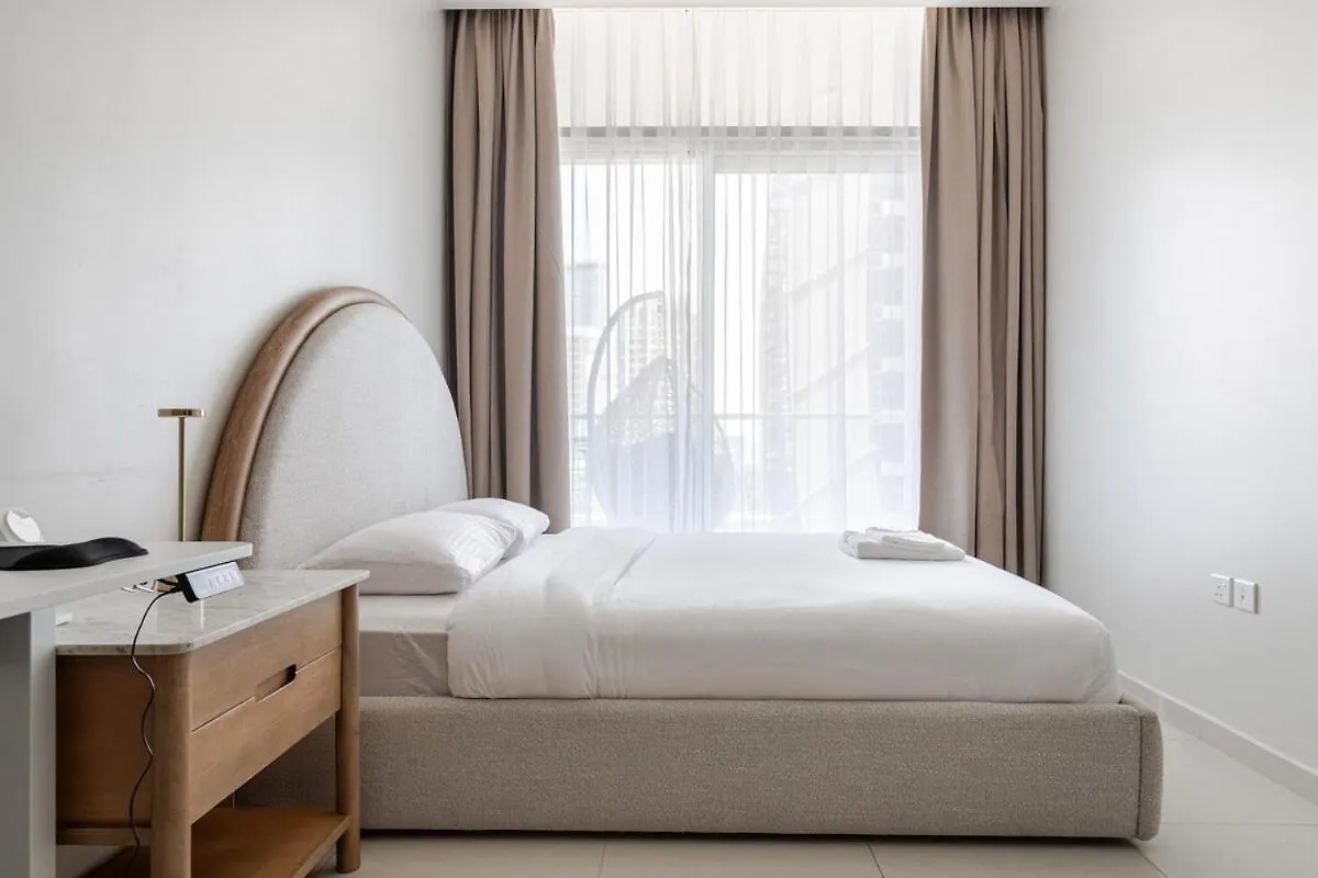 Apartment Luxury2Br Canal View Free Parking & Water Downtown Dubai