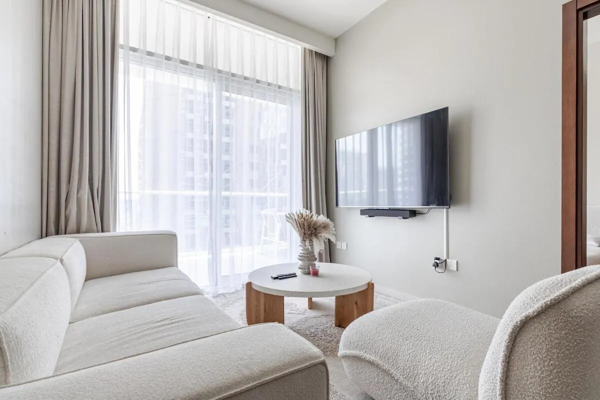 Apartment Luxury2Br Canal View Free Parking & Water Downtown Dubai