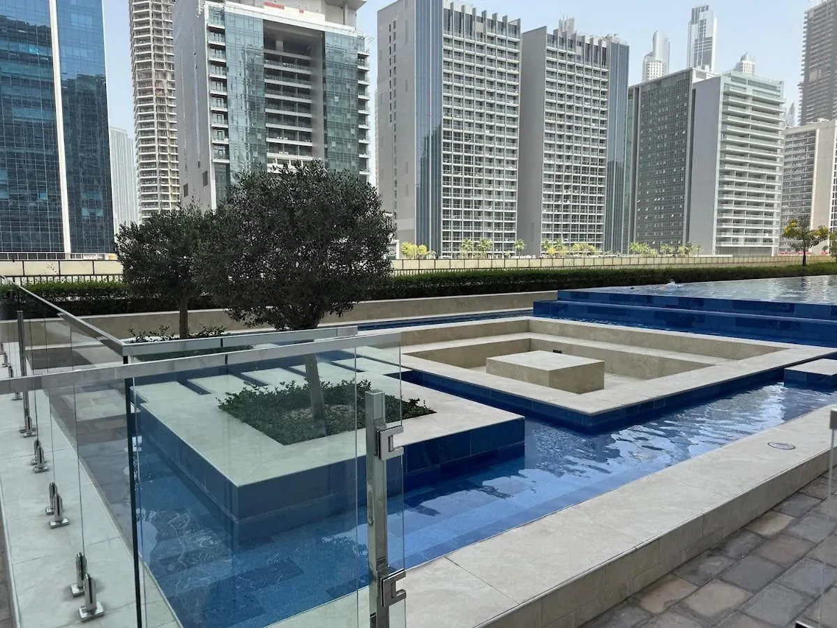 Luxury2Br Canal View Free Parking & Water Downtown 迪拜 0*,  阿拉伯联合酋长国